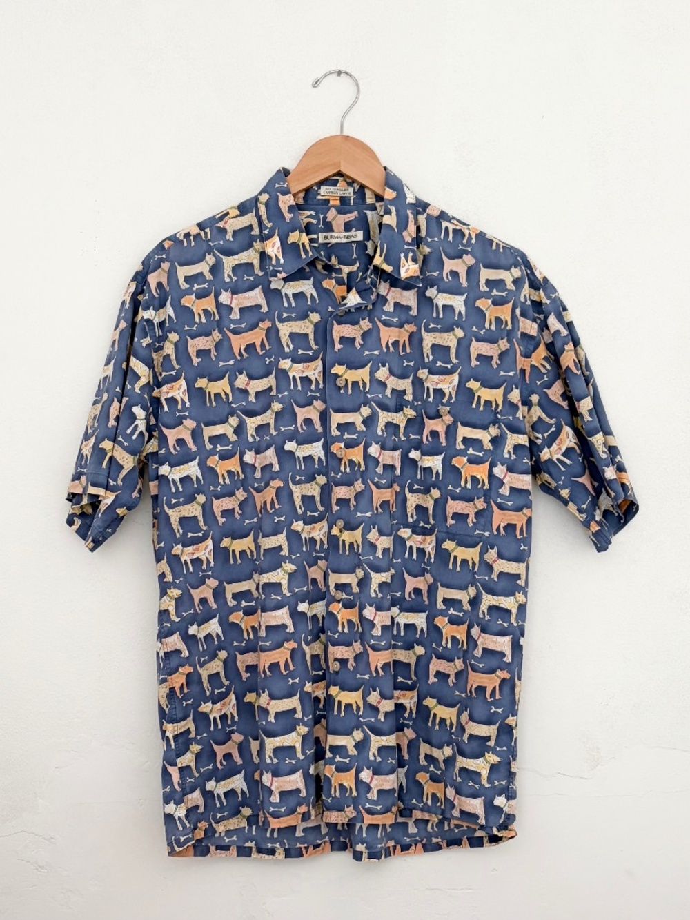 Vintage Burma Bibas Cotton Lawn Shirt Blue Dogs Print Size L Excellent Condition